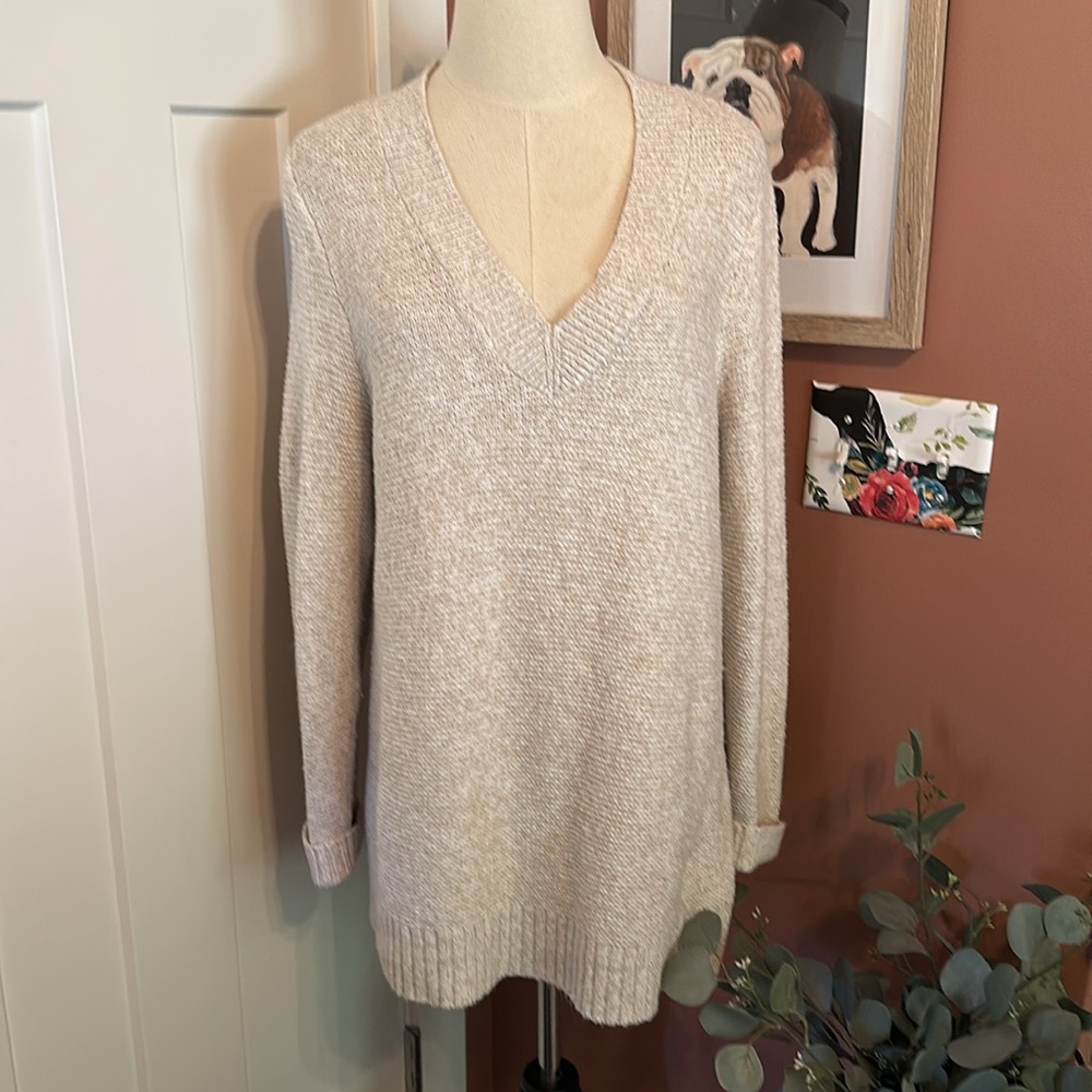 J. Jill V-neck long sleeve oatmeal heather cotton blend ribbed trim M sweater - Picture 1 of 13